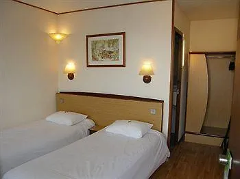 Campanile & Restaurant מלון