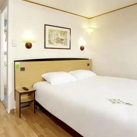 Campanile & Restaurant מלון גנט