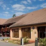 فندق Campanile & Restaurant 2*