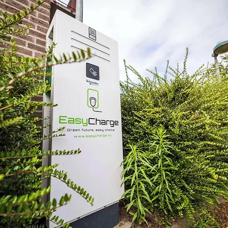 Campanile & Restaurant Hotel