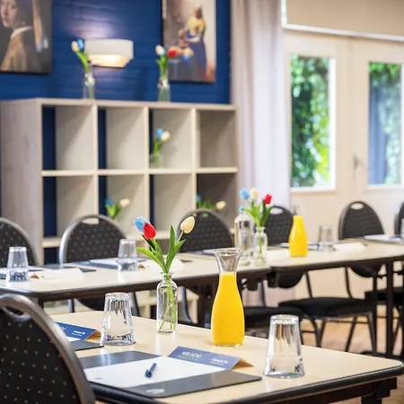 Campanile & Restaurant