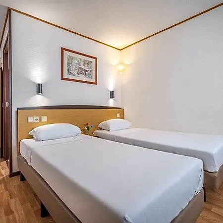 Hotel Campanile & Restaurant Gand