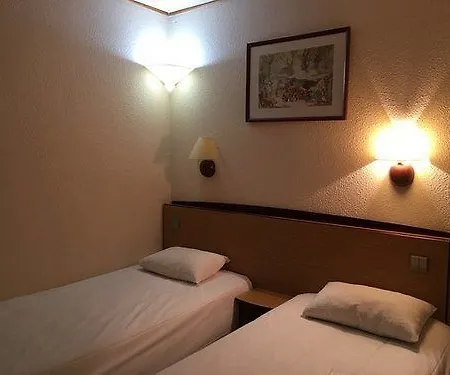 Hotel Campanile & Restaurant 2*