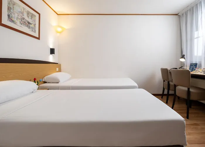 Hotel Campanile & Restaurant