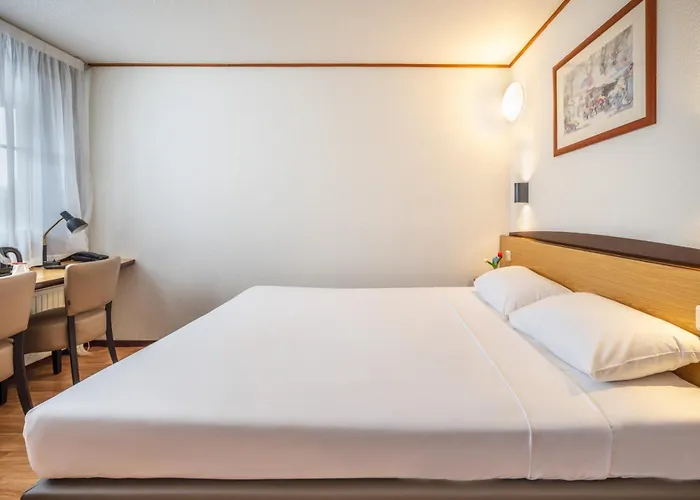 Szálloda Campanile & Restaurant Gent