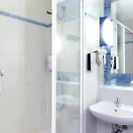 Campanile & Restaurant Hotel 2*